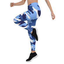 Load image into Gallery viewer, Signature White Ocean Camo Leggings
